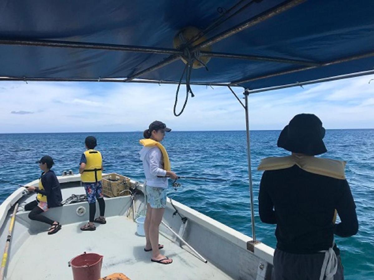 ゲストハウス備瀬の海 Buitenkant foto